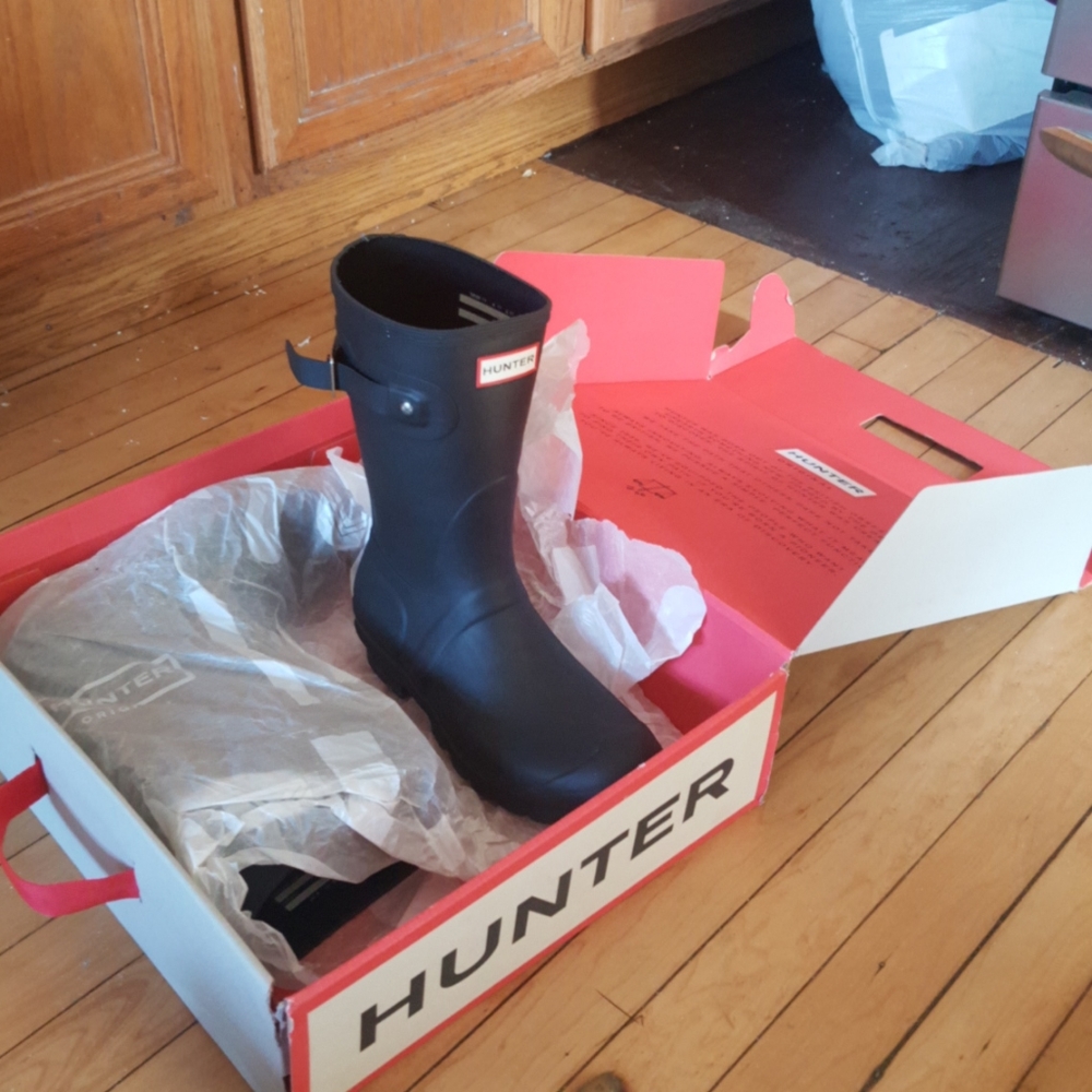 BNWT Hunter rain boots